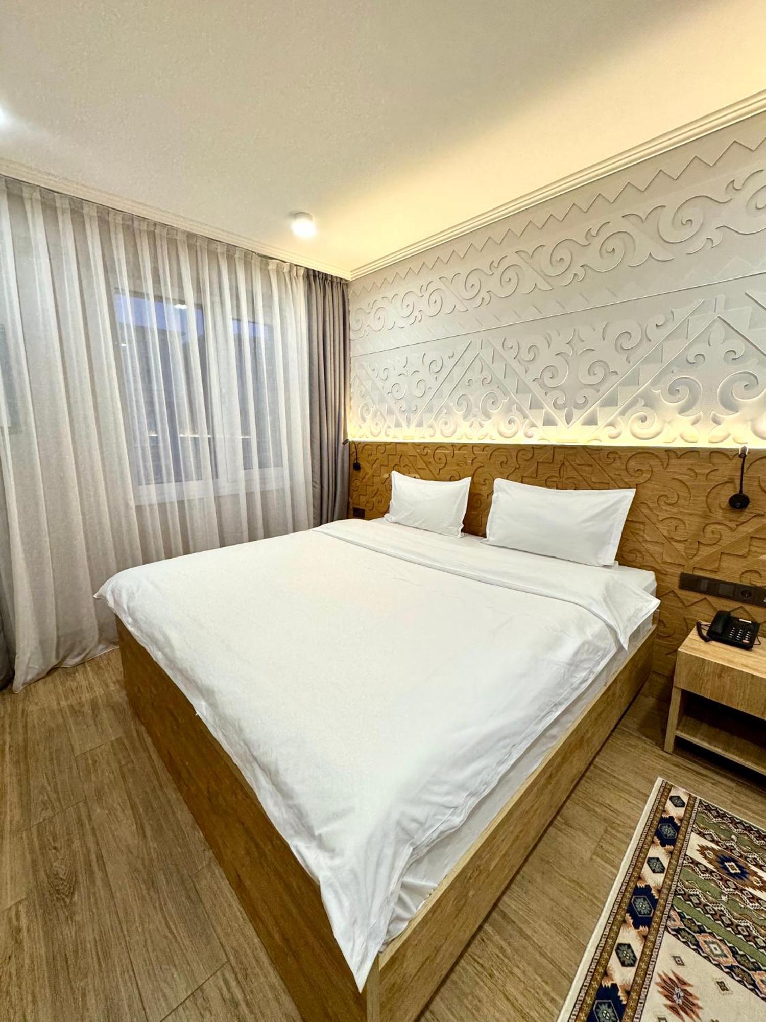Dami Almaty Hotel Eksteriør bilde